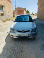 voitures-hyundai-accent-rb-4-portes-2012-algerie