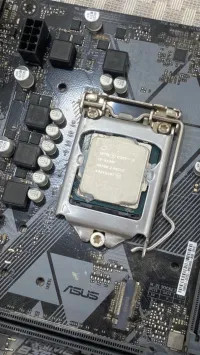 I5 9400f + asus m360