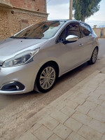 citadine-peugeot-208-2018-allure-facelift-sidi-bel-abbes-algerie