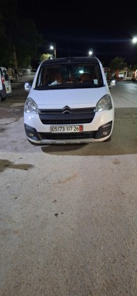 سيارات-citroen-berlingo-multispace-2017-قصر-البخاري-المدية-الجزائر