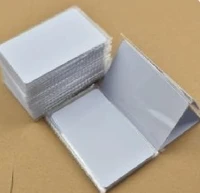 Carte (badges) PVC RFID et NFC et vierge 