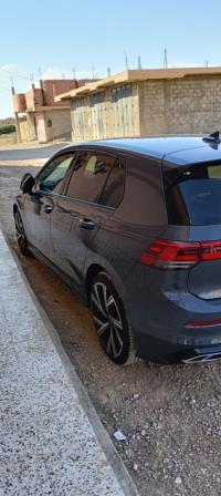 سيارات-volkswagen-golf-8-2023-active-نقاوس-باتنة-الجزائر