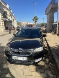 سيارات-skoda-rapid-2015-ambition-باب-الواد-الجزائر
