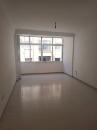 appartement-location-f4-tizi-ouzou-algerie