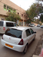 voitures-renault-clio-campus-2011-mecheria-naama-algerie