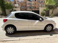 سيارات-peugeot-207-2013-قسنطينة-الجزائر