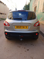 tout-terrain-suv-nissan-qashqai-2014-mostaganem-algerie