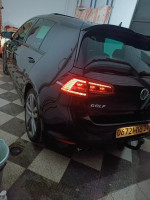 voitures-volkswagen-golf-7-2016-guelma-algerie