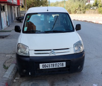 voitures-citroen-berlingo-first-2012-chekfa-jijel-algerie