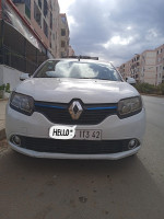 voitures-renault-symbol-2013-hadjout-tipaza-algerie