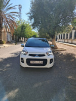 voitures-kia-picanto-2015-robot-batna-algerie