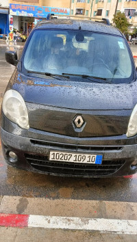 voitures-renault-kangoo-2009-bechloul-bouira-algerie