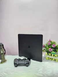 layStation 4 Slim 512GB avec manette