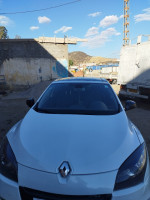 moyenne-berline-renault-megane-3-2013-beni-maouche-bejaia-algerie