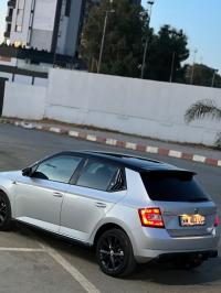 سيارات-skoda-fabia-2017-style-avec-toit-panoramique-البليدة-الجزائر