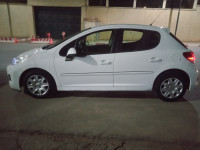 citadine-peugeot-207-2012-guelma-algerie