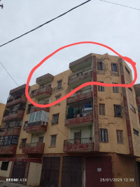 appartement-vente-f4-bouira-sour-el-ghouzlane-algerie