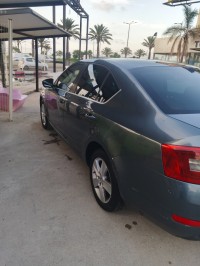 سيارات-skoda-octavia-2014-elegance-السحاولة-الجزائر