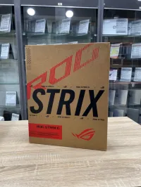 ASUS STRIX  G614J I9-14900HX 32ddr5 1000Go LCD 16 POUCE RTX 4060 8Go 