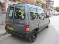 سيارات-peugeot-partner-2009-القلب-الكبير-المدية-الجزائر
