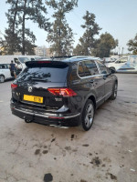 voitures-volkswagen-tiguan-2017-r-line-rouiba-alger-algerie