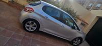 سيارات-peugeot-208-2012-allure-شوفالي-الجزائر