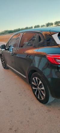 سيارات-renault-clio-5-2023-evolution-مازونة-غليزان-الجزائر
