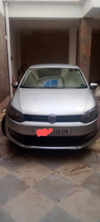 voitures-volkswagen-polo-2010-el-affroun-blida-algerie