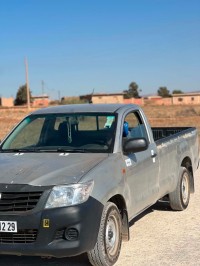 utilitaire-toyota-hilux-2012-mascara-algerie