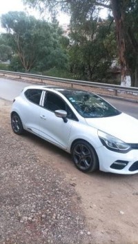 voitures-renault-clio-4-2016-gt-line-birkhadem-alger-algerie