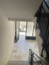 appartement-location-f5-alger-said-hamdine-algerie