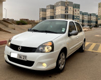 voitures-renault-clio-campus-2014-bye-algerie