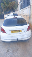 voitures-peugeot-207-2012-bologhine-alger-algerie