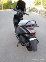 motos-et-scooters-vms-cuxi-estate-x-2023-chelghoum-laid-mila-algerie