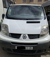 fourgon-renault-trafic-2014-algerie