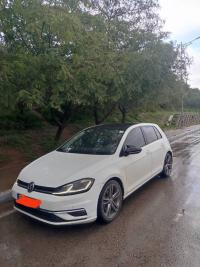 سيارات-volkswagen-golf-7-2017-la-carat-plus-أولاد-فايت-الجزائر