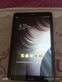 Samsung Sm-t561