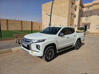 voitures-mitsubishi-l200-2021-doube-cabine-evolution-laghouat-algerie