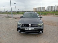 voitures-volkswagen-new-tiguan-2018-r-line-bouinan-blida-algerie
