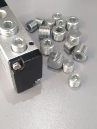 Bouchon à filetage mâle BSPT