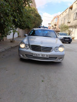 voitures-mercedes-classe-c-2002-ras-el-oued-bordj-bou-arreridj-algerie