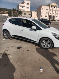 voitures-renault-clio-4-2018-boumedfaa-ain-defla-algerie