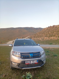 voitures-dacia-sandero-2015-stepway-sedrata-souk-ahras-algerie