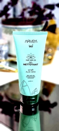 جل منظف للوجه بمكونات طبيعية  Gel nettoyant 