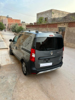 break-familiale-renault-kangoo-2024-maghnia-tlemcen-algerie