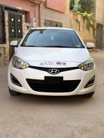 voitures-hyundai-i20-2015-style-sidi-mhamed-ben-ali-relizane-algerie