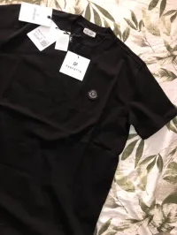 T-shirt moncler original taille M noir 