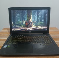gaming laptop