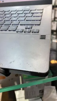 Asus ROG Zephyrus G14 RYZEN 9 5900HS RTX 3050 32 GO RAM 500GO 