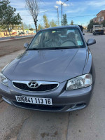 voitures-hyundai-accent-2013-gls-saida-algerie